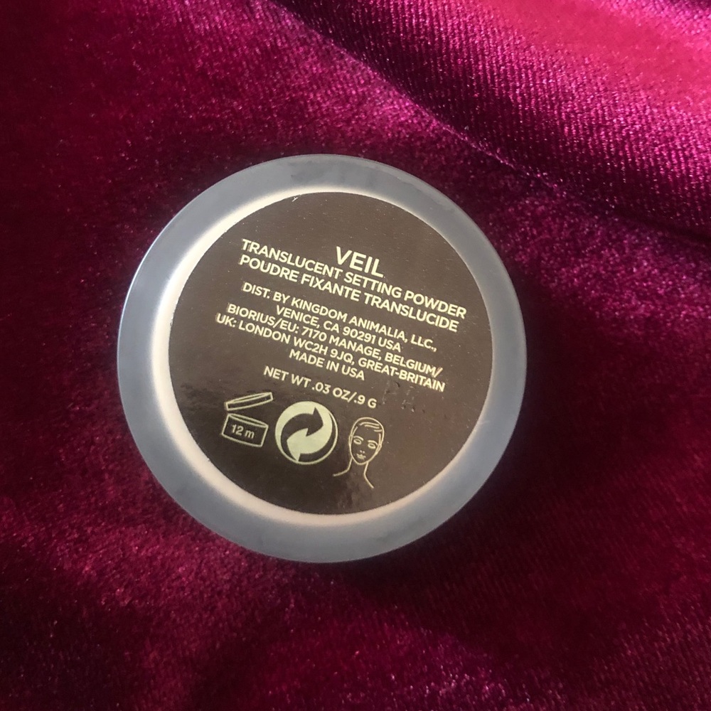 Hourglass Translucent Setting Powder - Picture 2 of 2